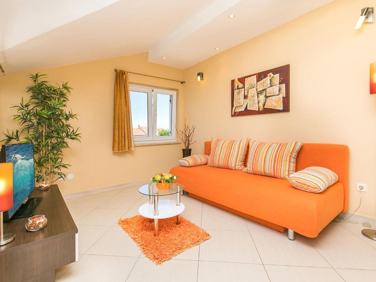 Apartment Labinjan Porec Exterior photo