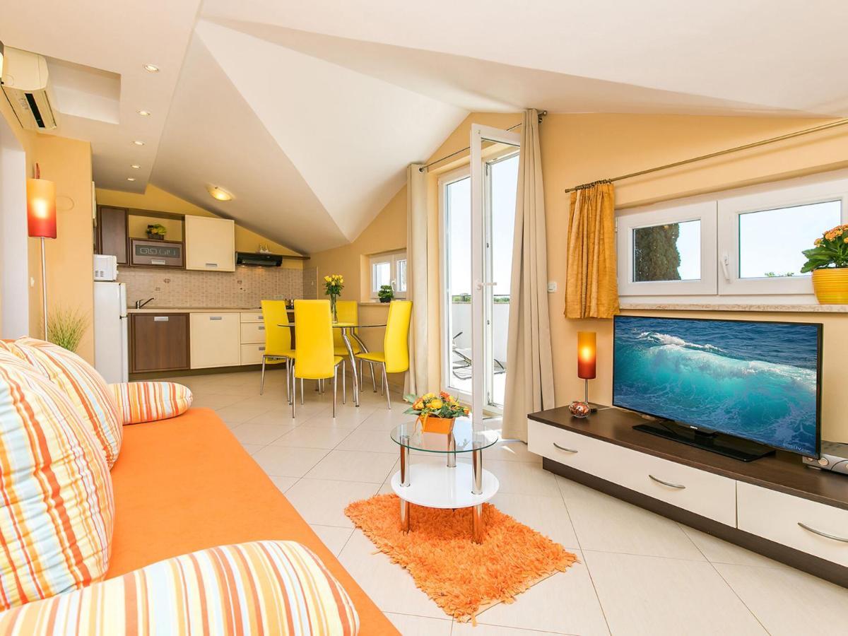 Apartment Labinjan Porec Exterior photo
